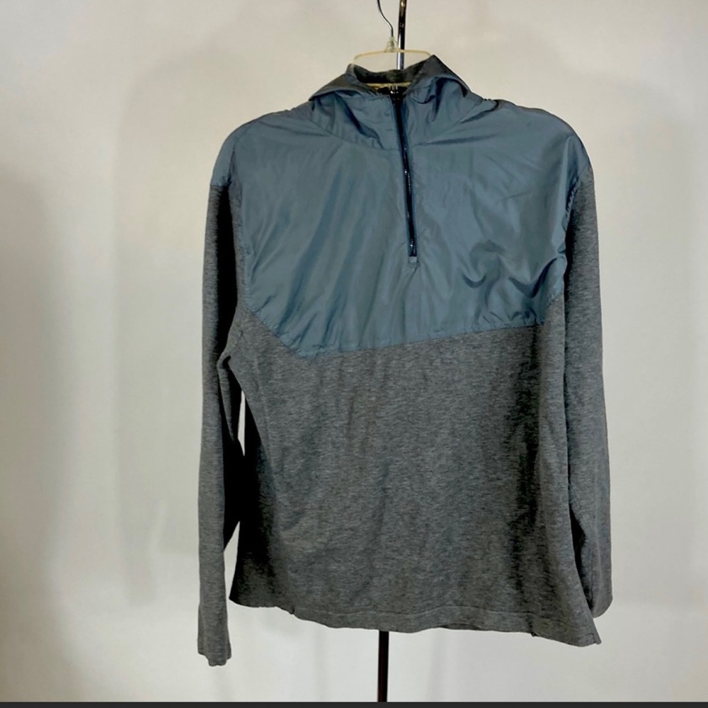 RLX golf hoodie Mens XL (runs like a L)